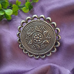 Load image into Gallery viewer, Ekani Saraf Brass Silver Adjustable Jumbo Finger Ring