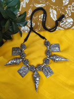 Load image into Gallery viewer, Tribal Chitai Shankh Shakti Tabeez Statement Necklace