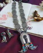 Load image into Gallery viewer, Ekani Saira Brass Silver Navratna Necklace Set
