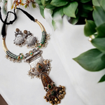 Load image into Gallery viewer, Ekani Samasthi Green Stones Hasli Necklace Set
