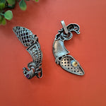 Load image into Gallery viewer, Ekani Meysha Pink White Stones Replica Earrcuff

