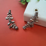 Load image into Gallery viewer, Ekani Parisha Quirky Silver Replica Brass Earcuff
