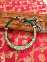 Load image into Gallery viewer, Ekani Premium Brass Silver Chitai Hasli Necklace
