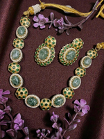 Load image into Gallery viewer, Ekani Emerald Regal Polki Necklace Set