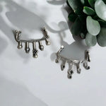 Load image into Gallery viewer, Ekani Cuffette Silver Look Alike Oxidised Earcuff
