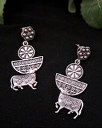 Load image into Gallery viewer, Ekani Nandi Brass Silver Replica Dangler Earrings

