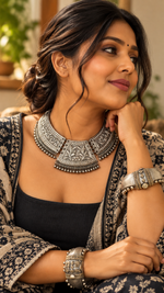 Load image into Gallery viewer, Ekani Chitai Work Silver-Plated Brass Choker Cum Necklace