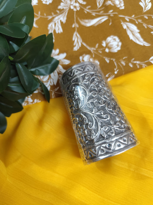 Ekani Nazakat Brass Floral Chitai Free Size Handcuff