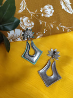 Load image into Gallery viewer, Ekani Saba Meenakari Brass Silver Polish Statement Earrings

