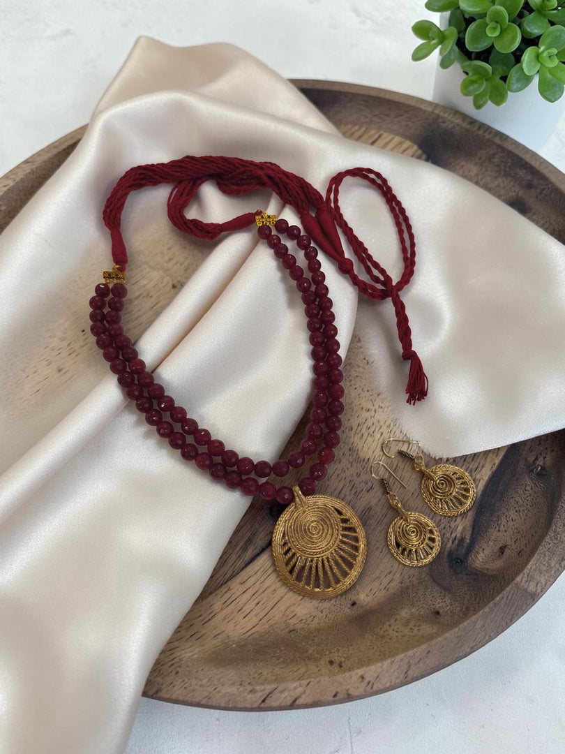 Premium Original Mehroon Onyx Beaded Necklace Set with Handcrafted Dokra Pendant & Matching Design Earrings | Adjustable Tassel