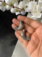 Load image into Gallery viewer, Ekani Papeeha Brass Silver Stud Earrings
