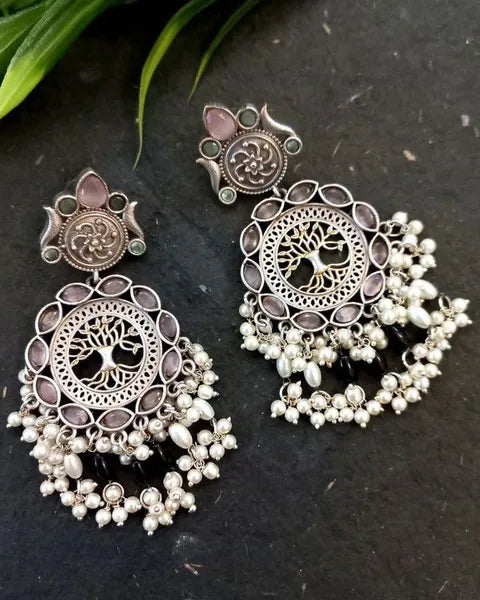 Ekani Riya Yellow/pink Brass Alloy Silver Pearl And Monalisa Stone Chaandbaali Earrings